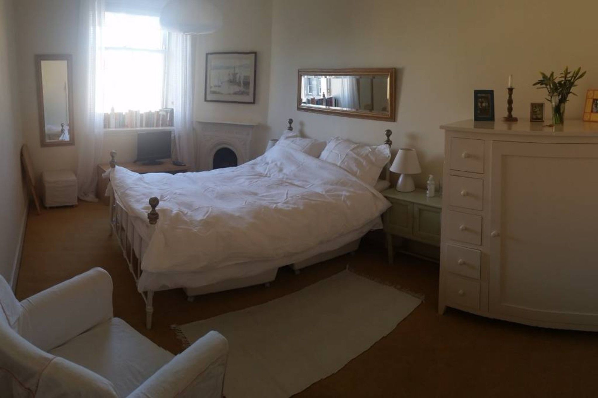 Apartment 4 Bedroom Flat In Centre Edinburgh