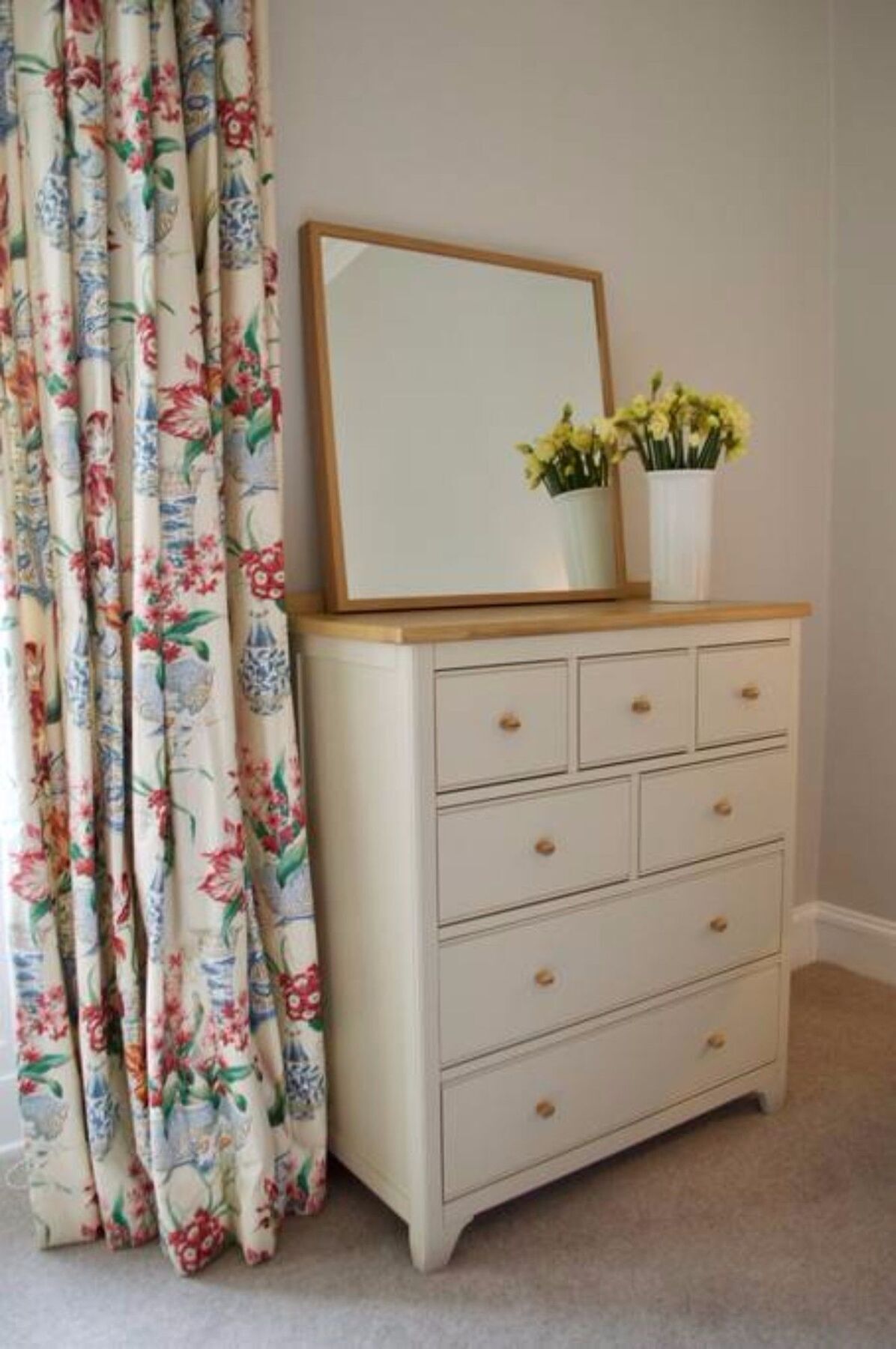 3 Bedroom Stockbridge Apartment *