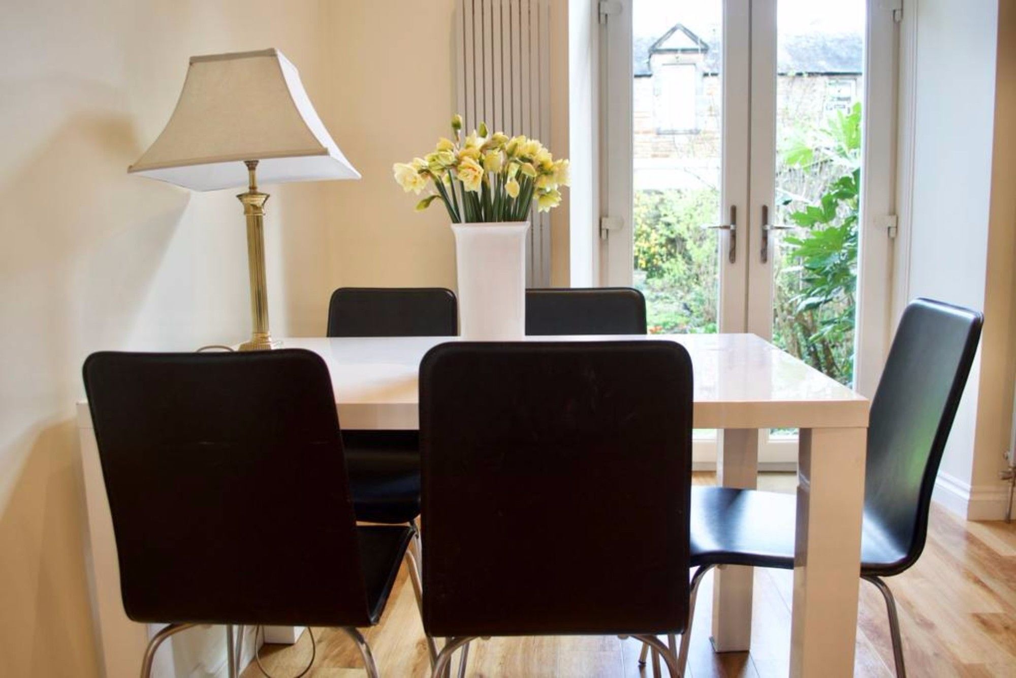 3 Bedroom Stockbridge Apartment *