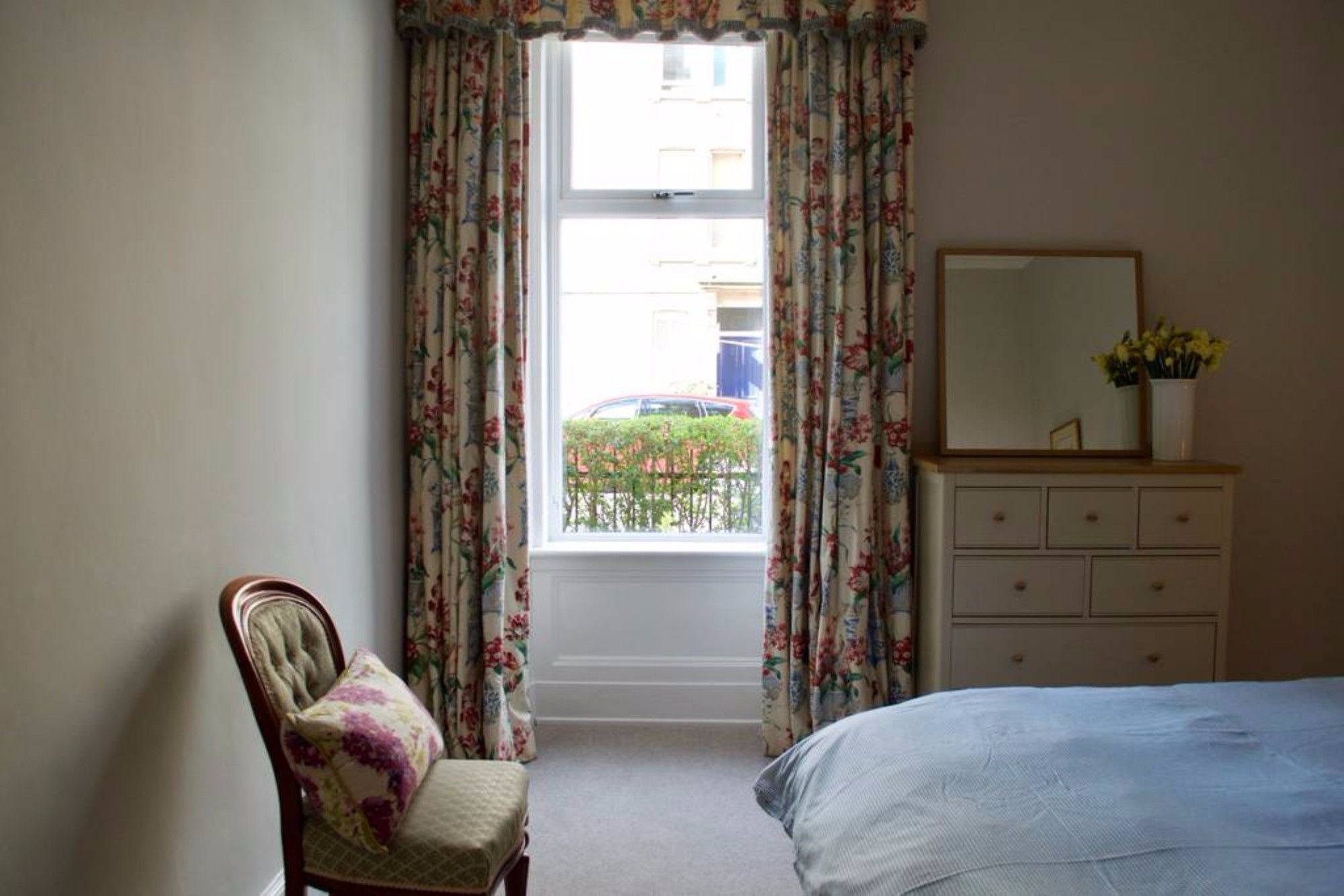 3 Bedroom Stockbridge * Edinburgh
