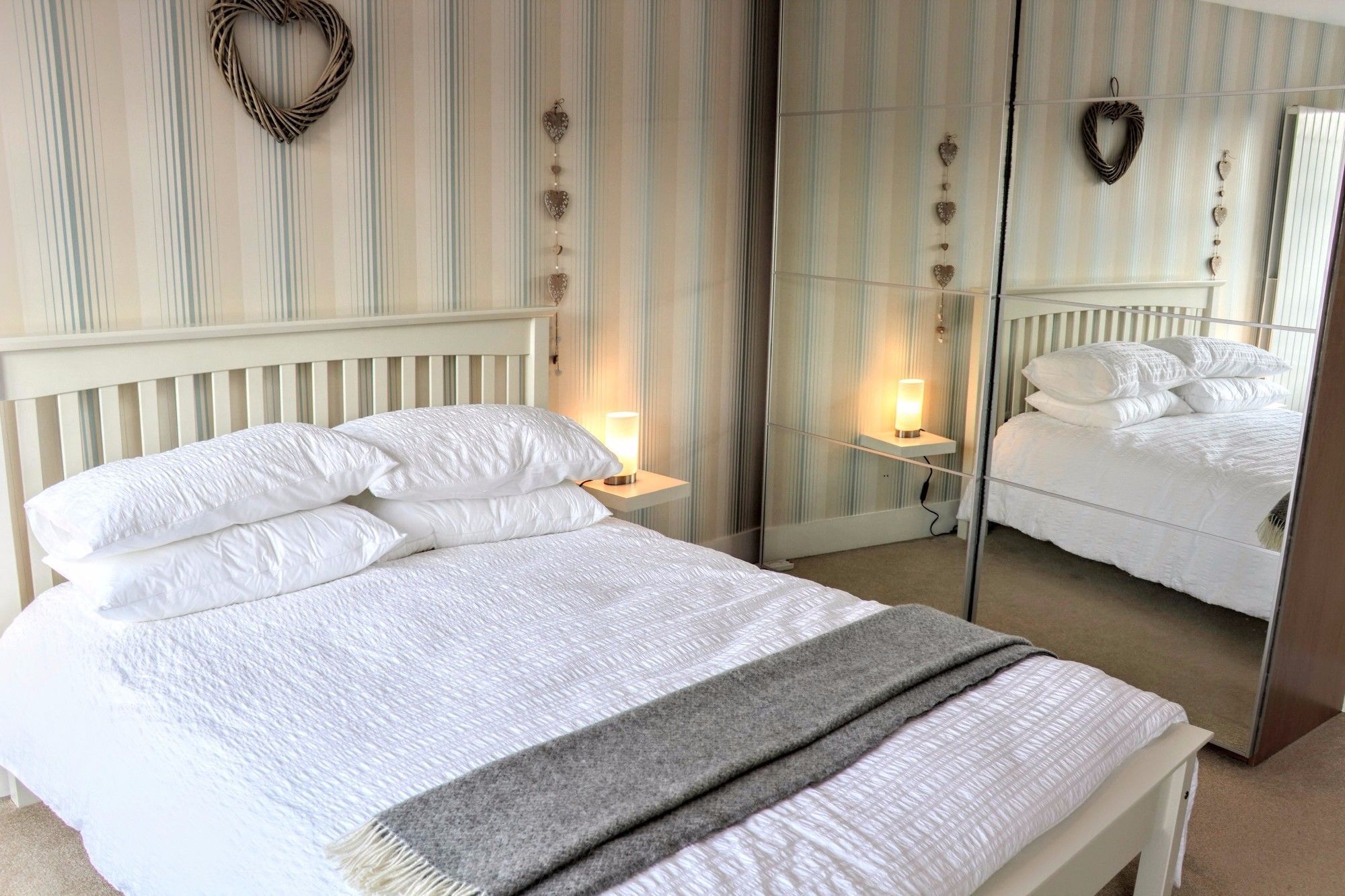 Apartment 2 Bedroom In The Heart Of The