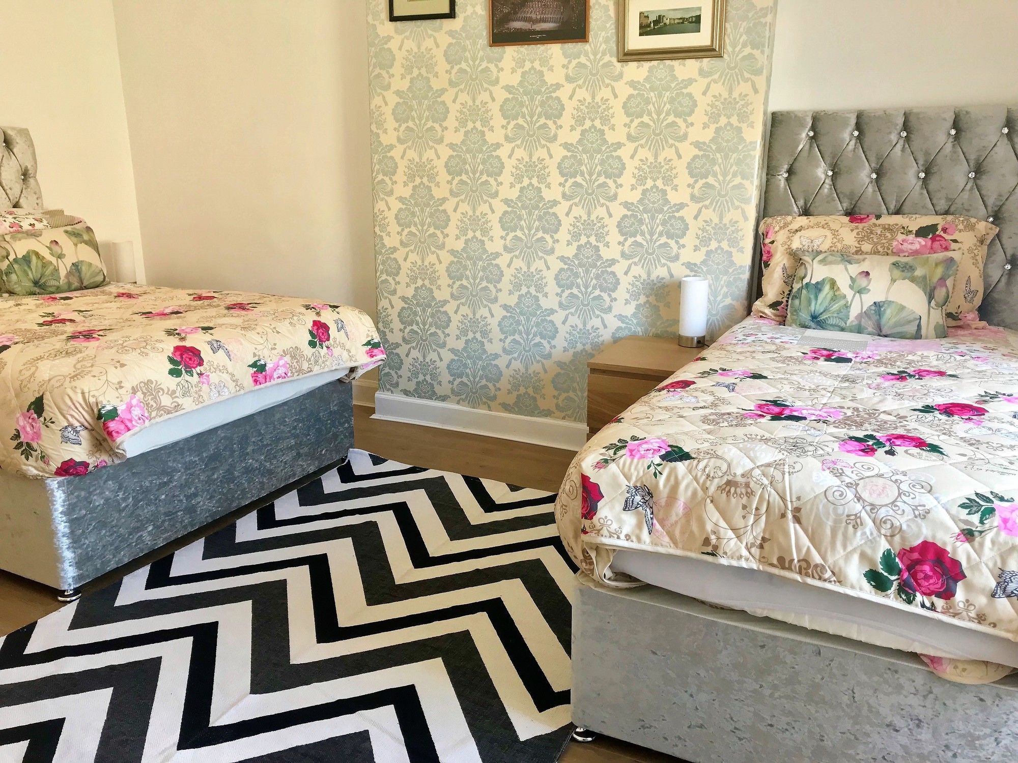 233 Leith Apartment *