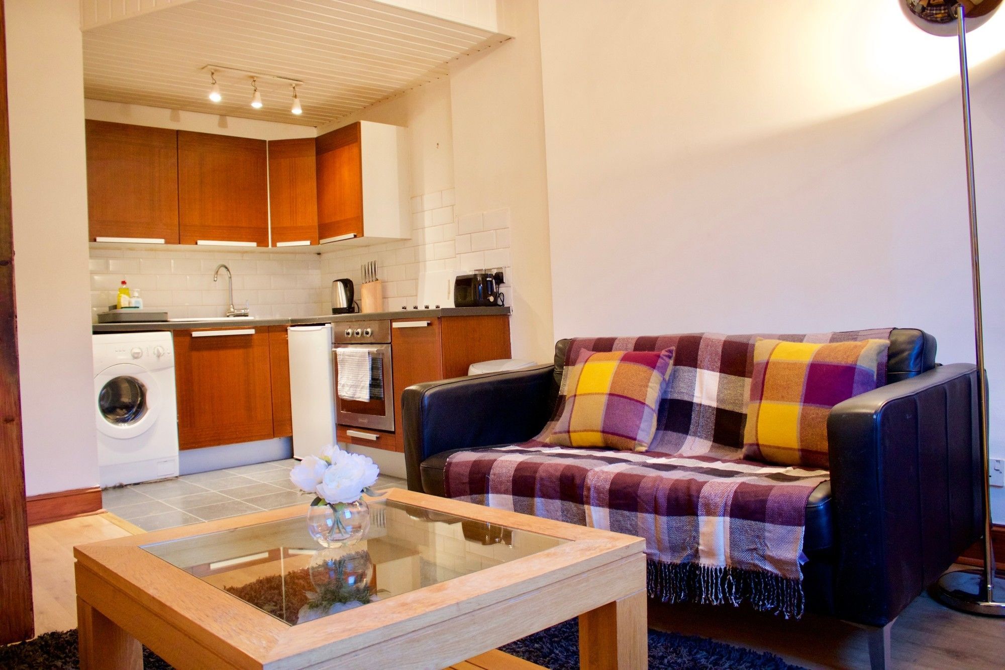Apartment 1 Bedroom Flat In Broughton