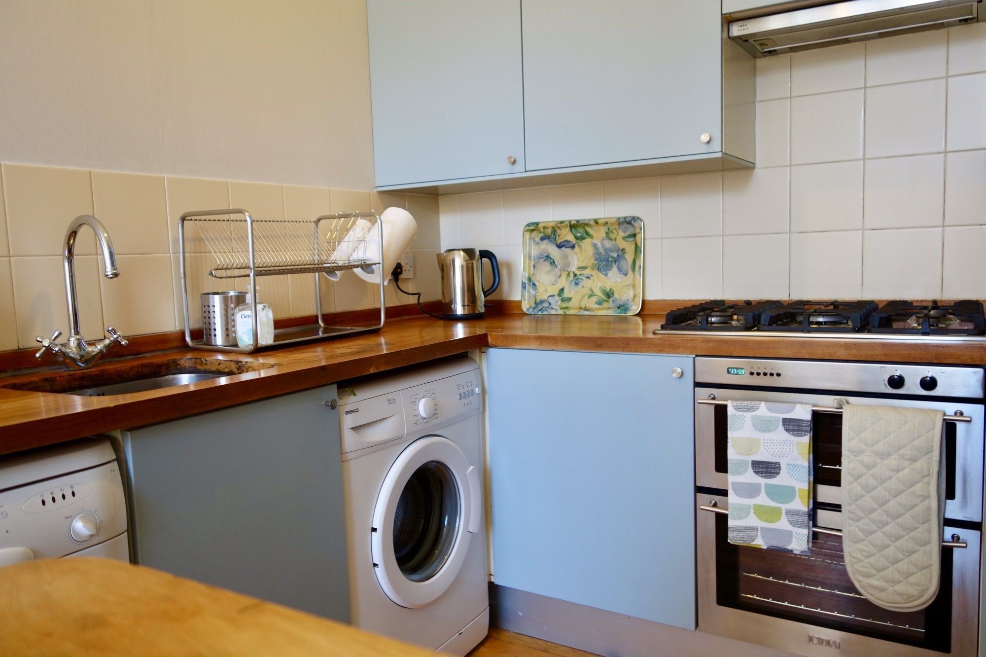 Apartment Spacious 2 Bedroom In Leith