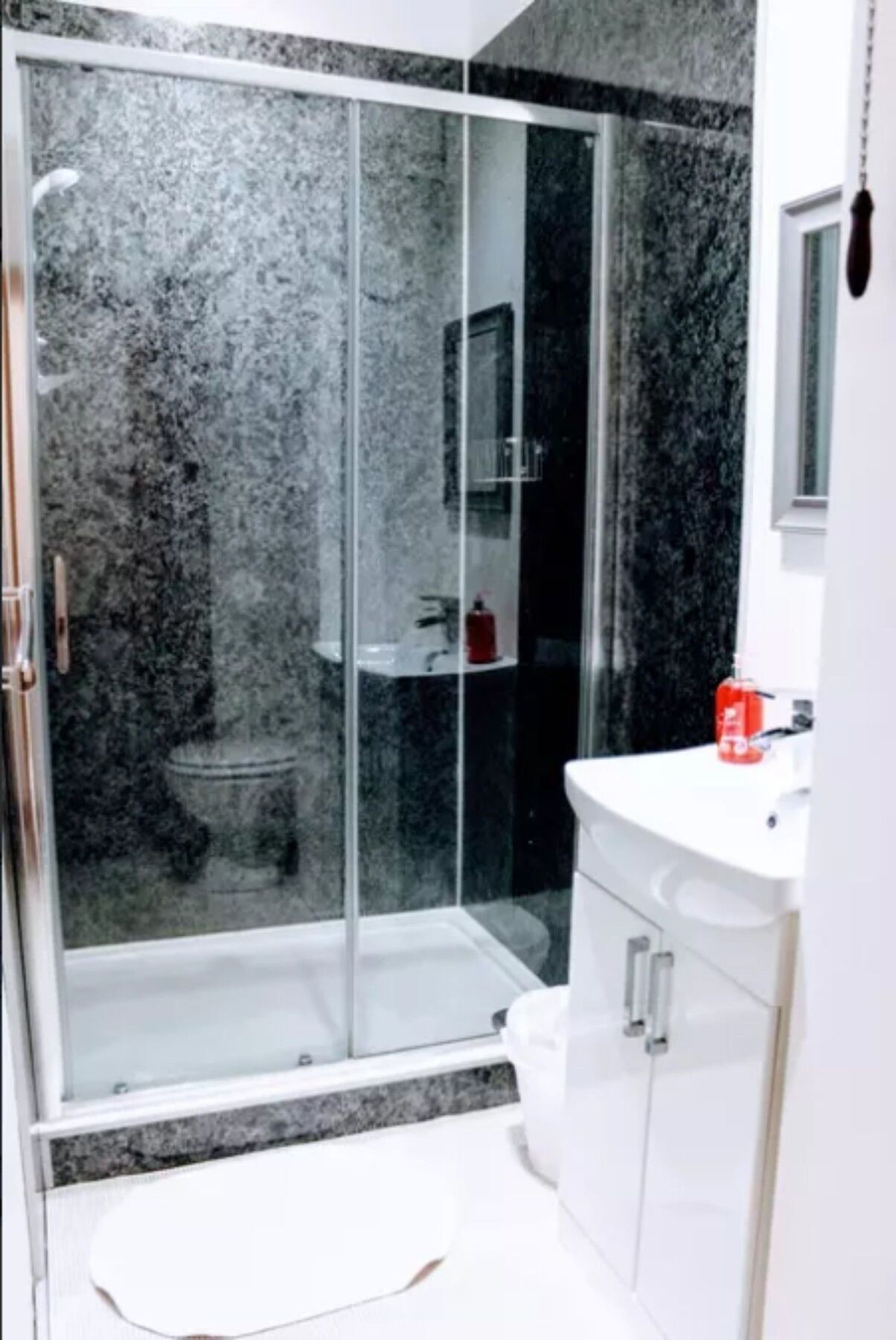 1 Bedroom Near The Old Town *