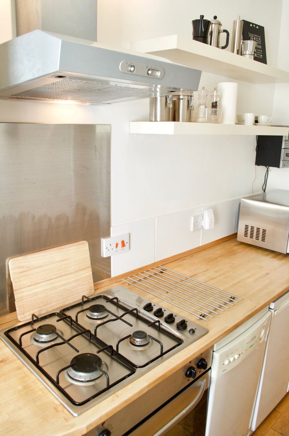 Apartment 1 Bedroom Ground Floor Colony Flat