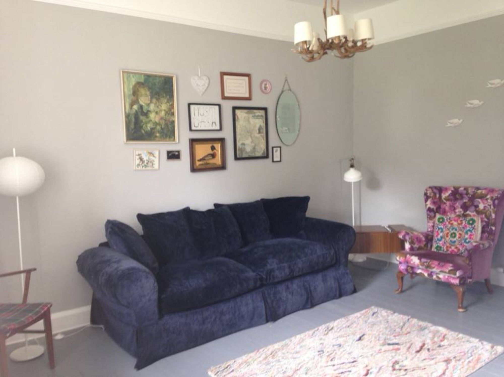 2 Bedroom Flat In Holyrood Park Sleeps 5 Edinburgh