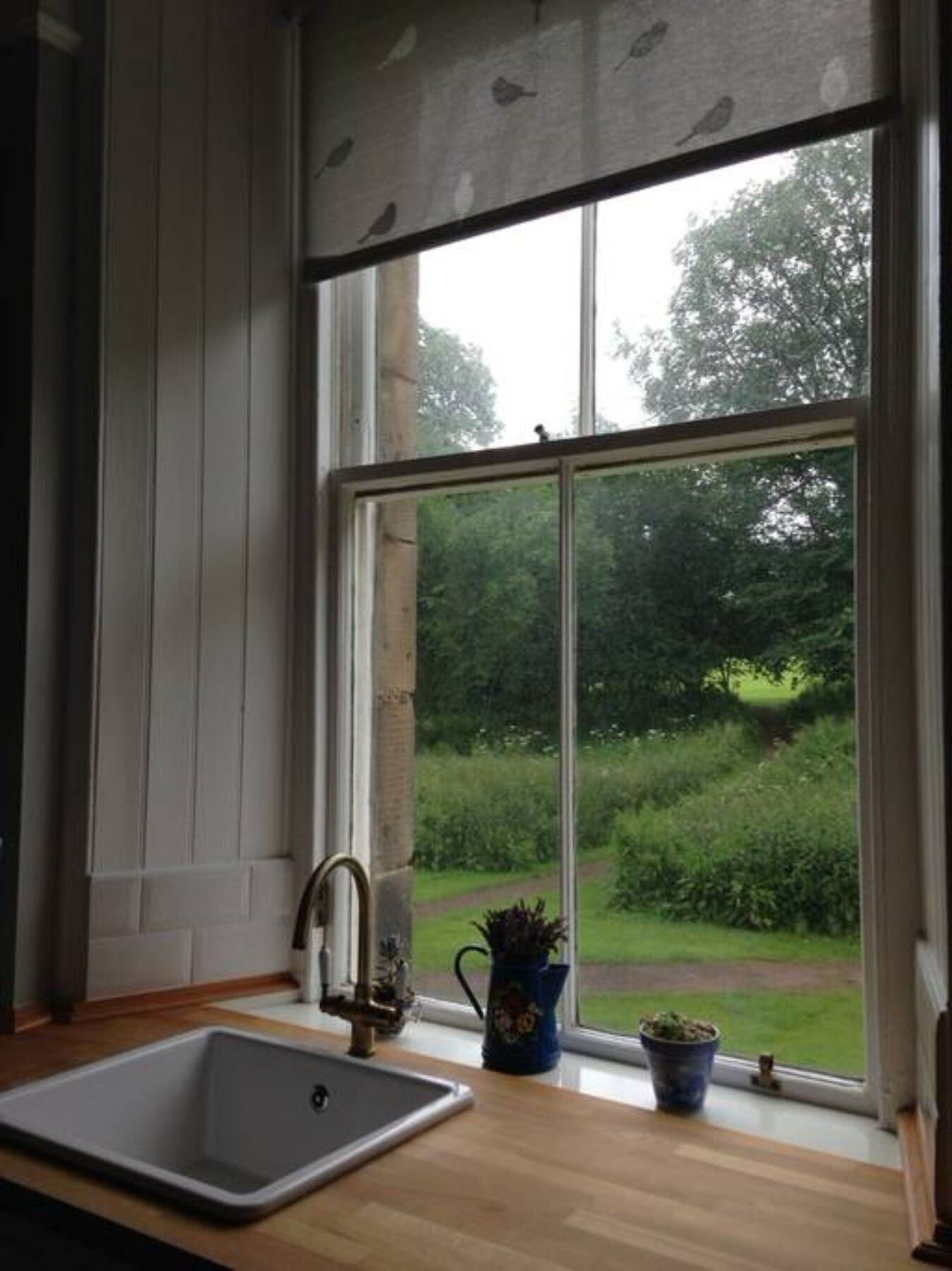 2 Bedroom Flat In Holyrood Park Sleeps 5 * Edinburgh