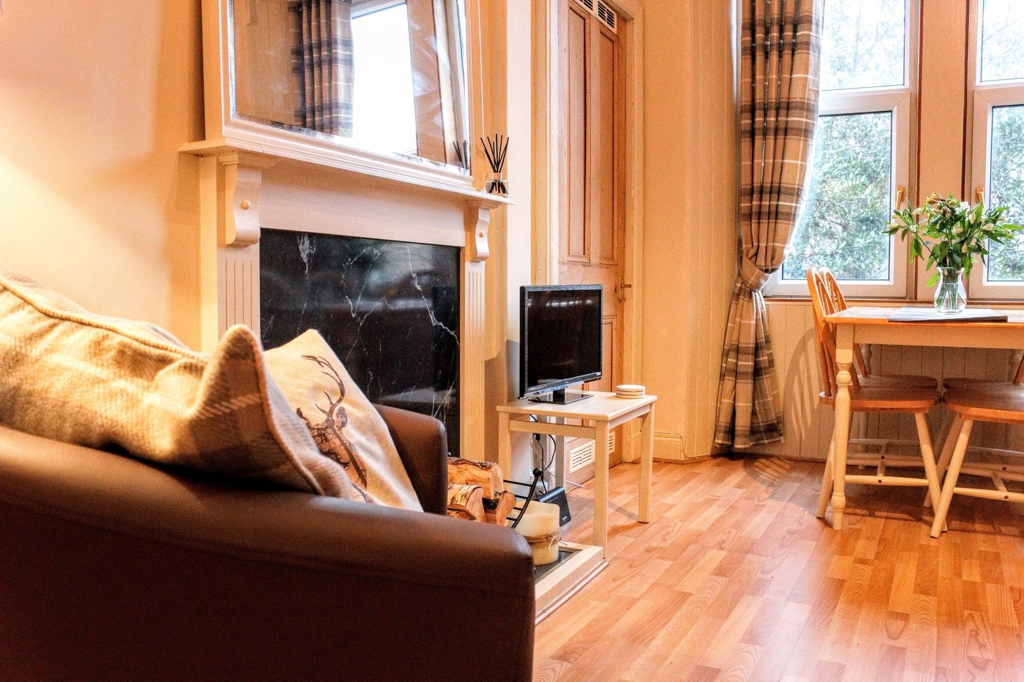 1 Bedroom In Apartment *