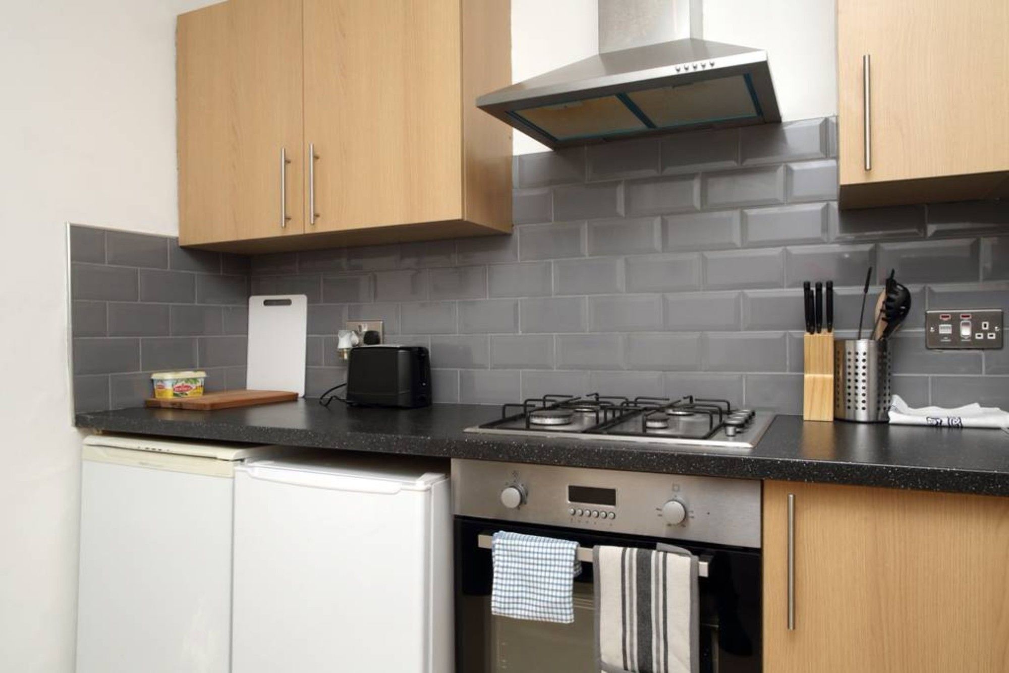 2 Bedroom Flat In Edinburgh
