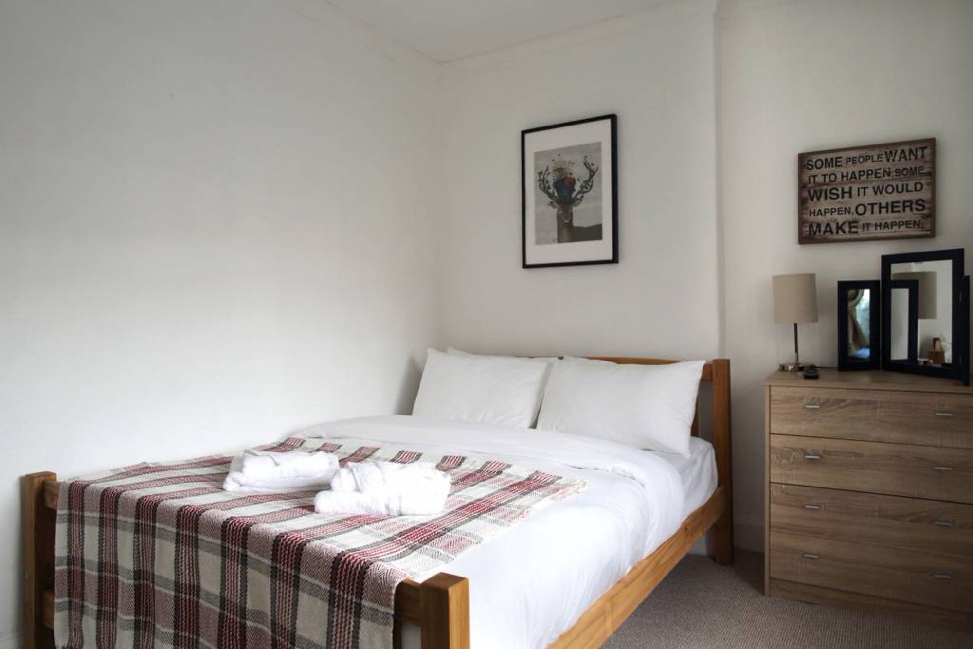 Apartment 2 Bedroom Flat In *