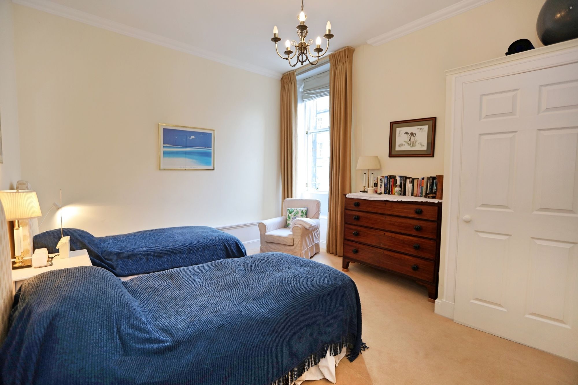 Elegant Apartment Edinburgh