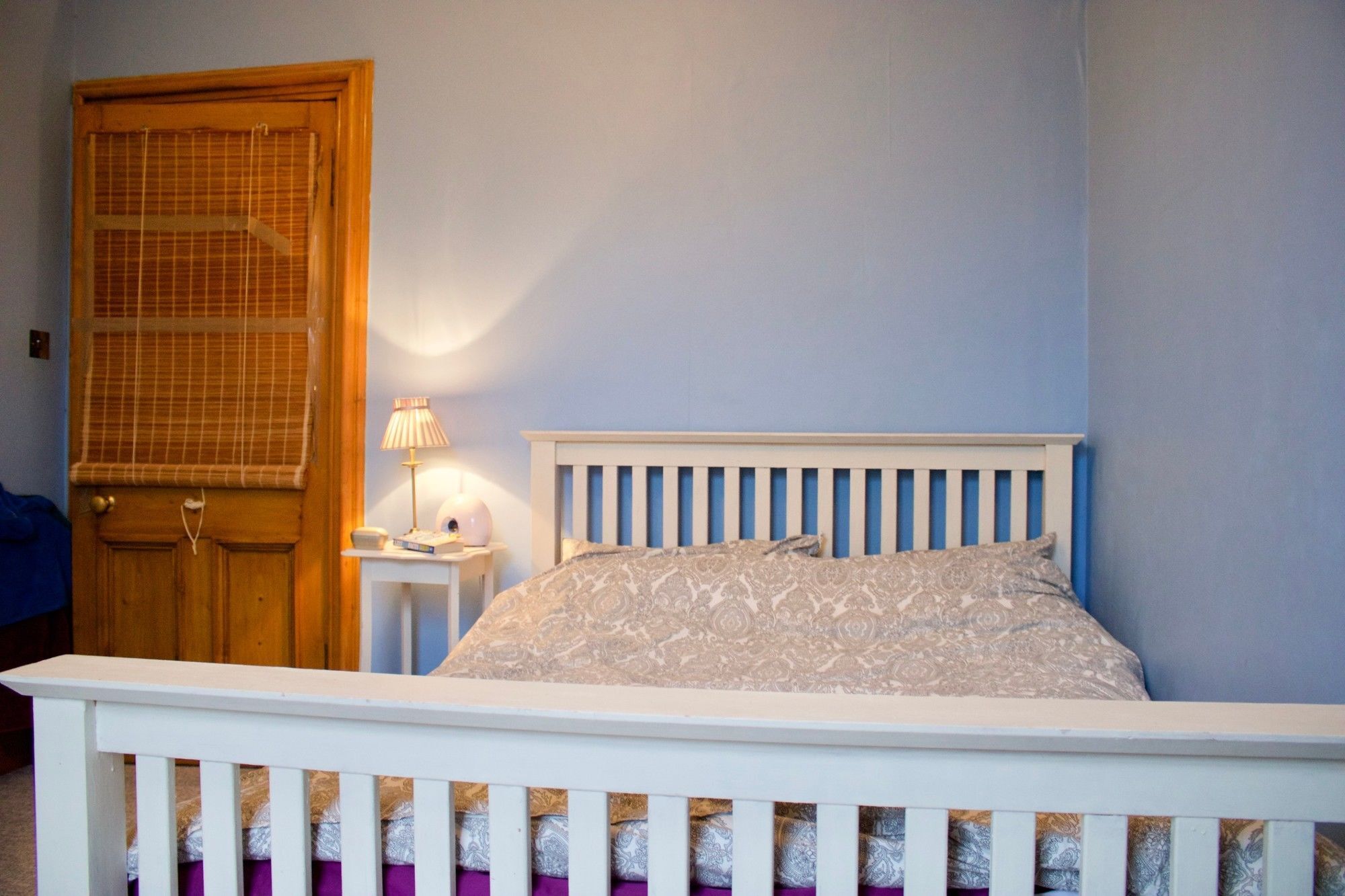 1 Bedroom Flat Off Leith Walk Apartment