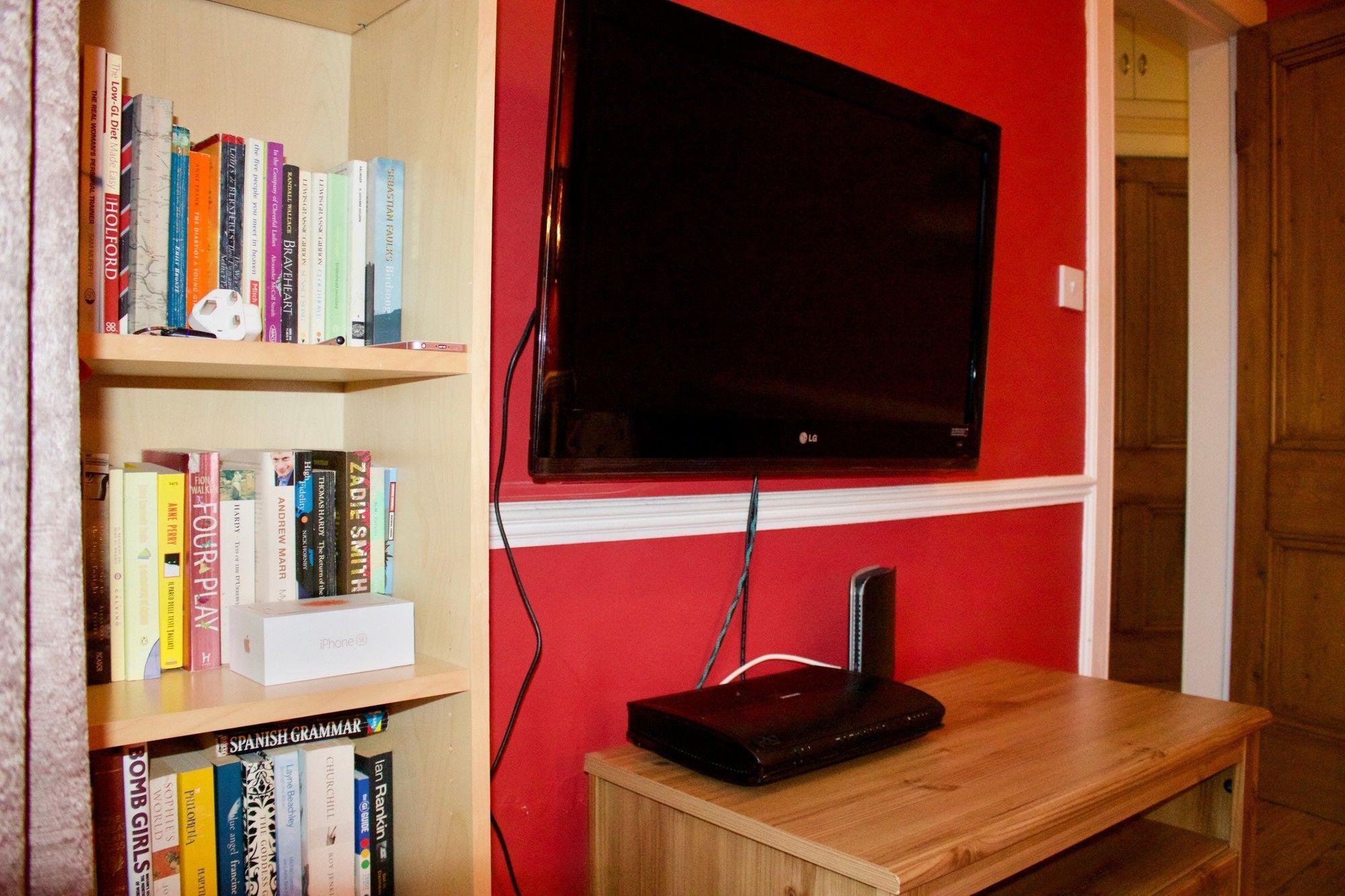 1 Bedroom Flat Off Leith Walk Apartment *
