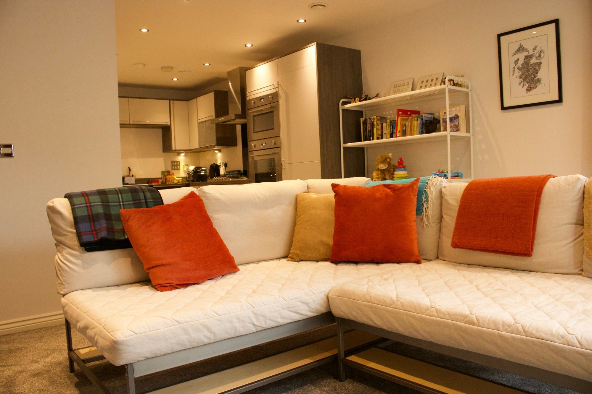 Apartment Cosy 2-br Flat In Popular Broughton - Sleeps 4