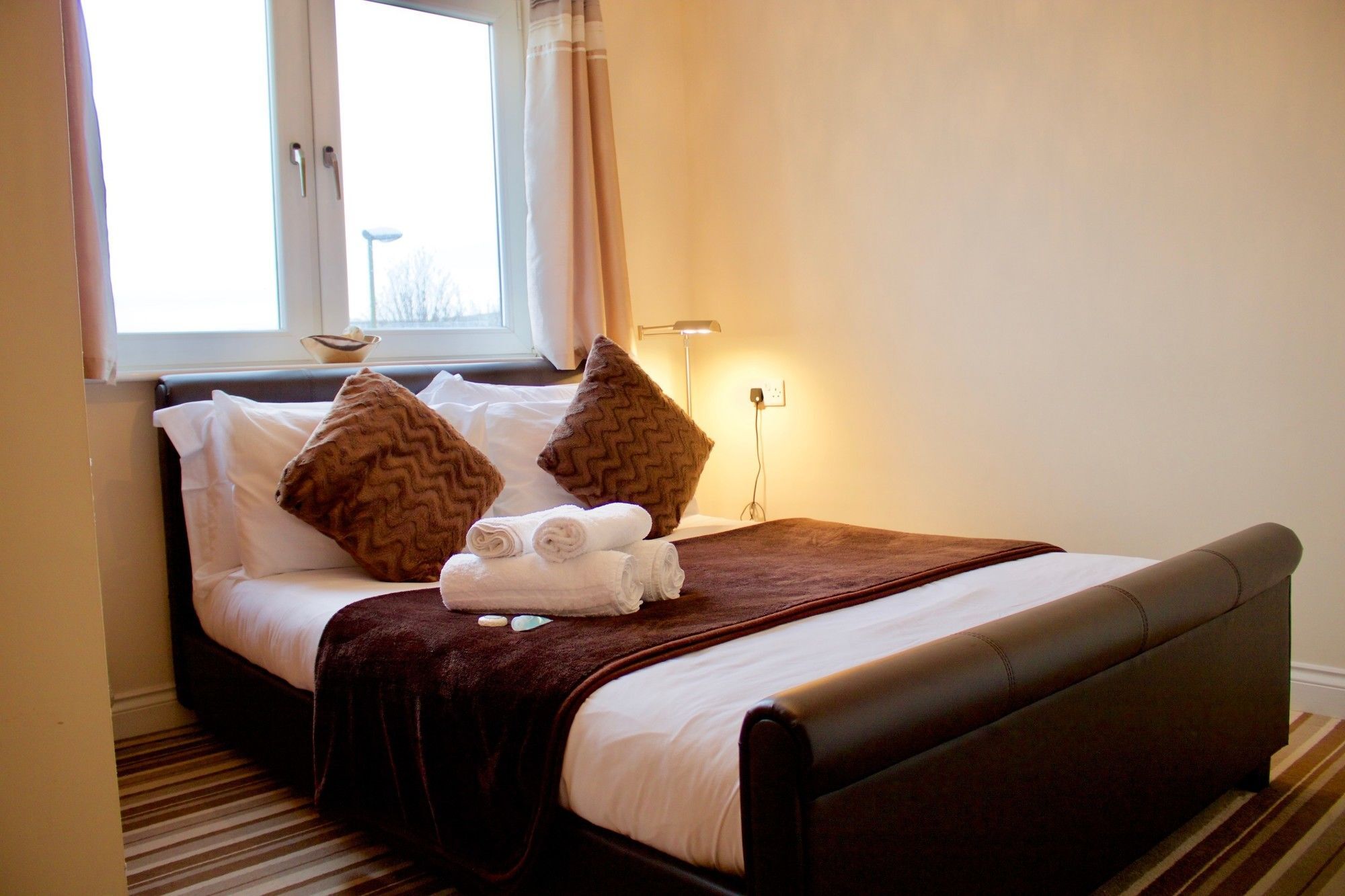 2 Bedroom Leith Sleeps 4