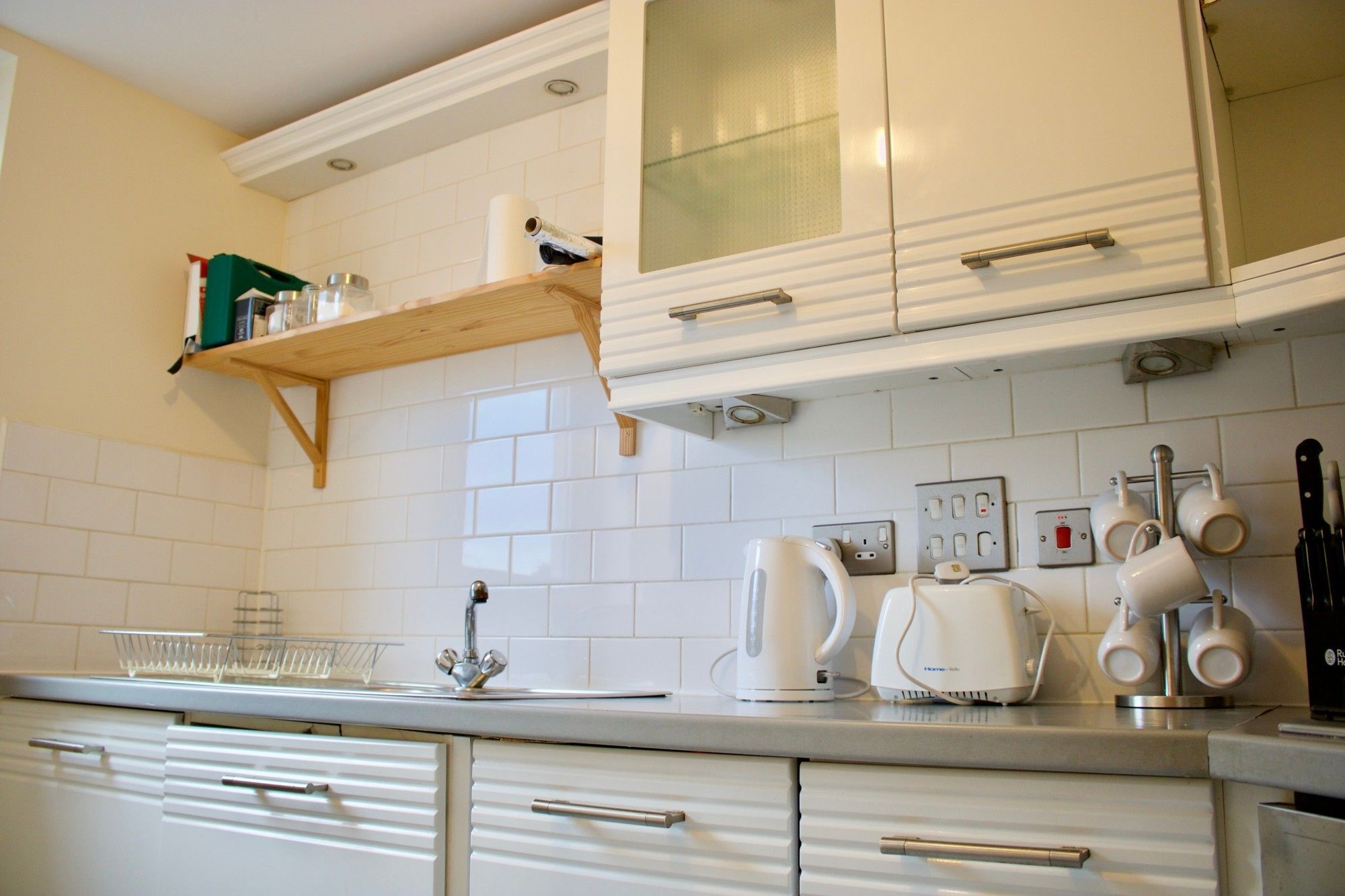 2 Bedroom Leith Sleeps 4