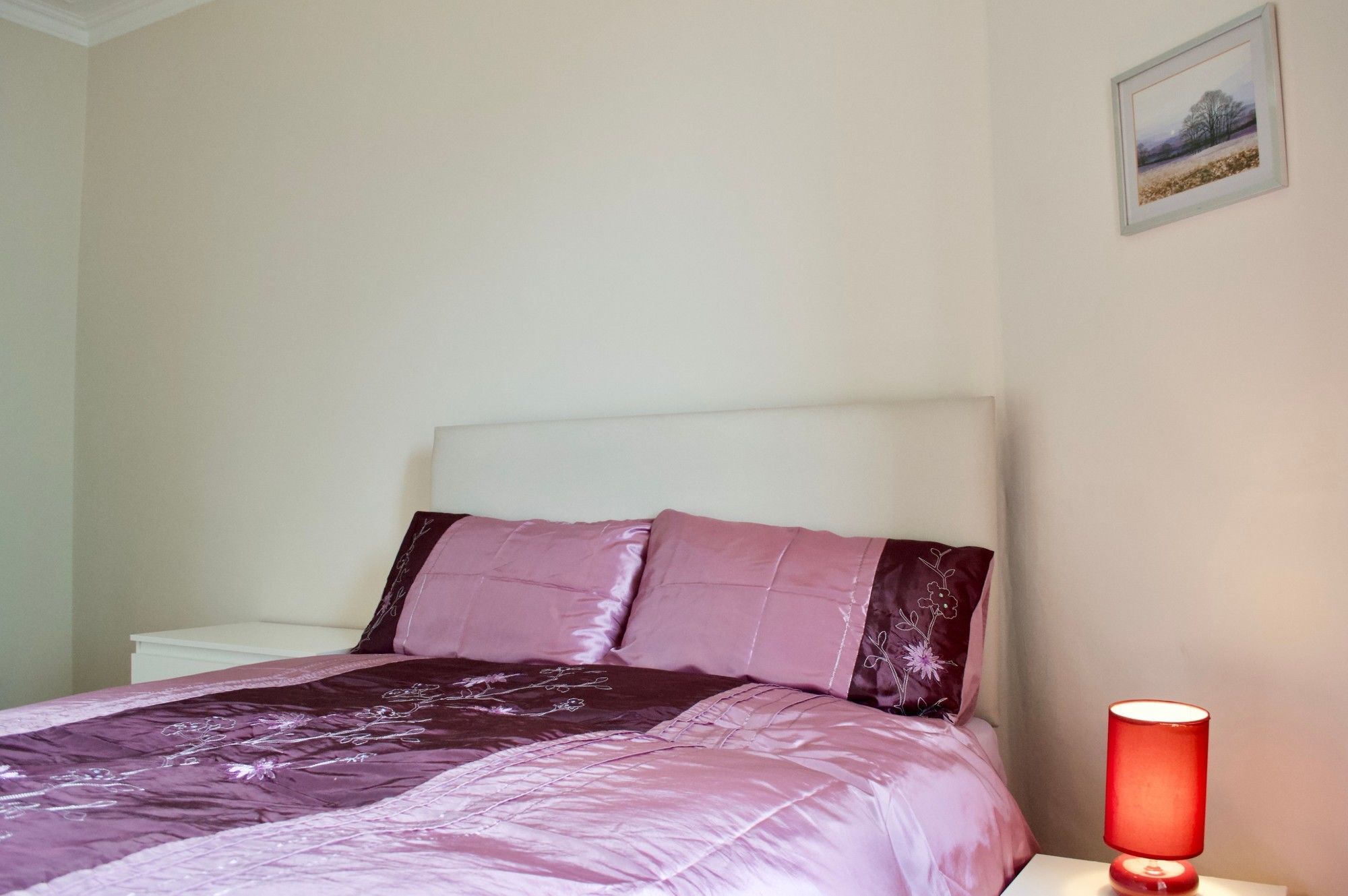 Apartment One Bedroom Flat In *