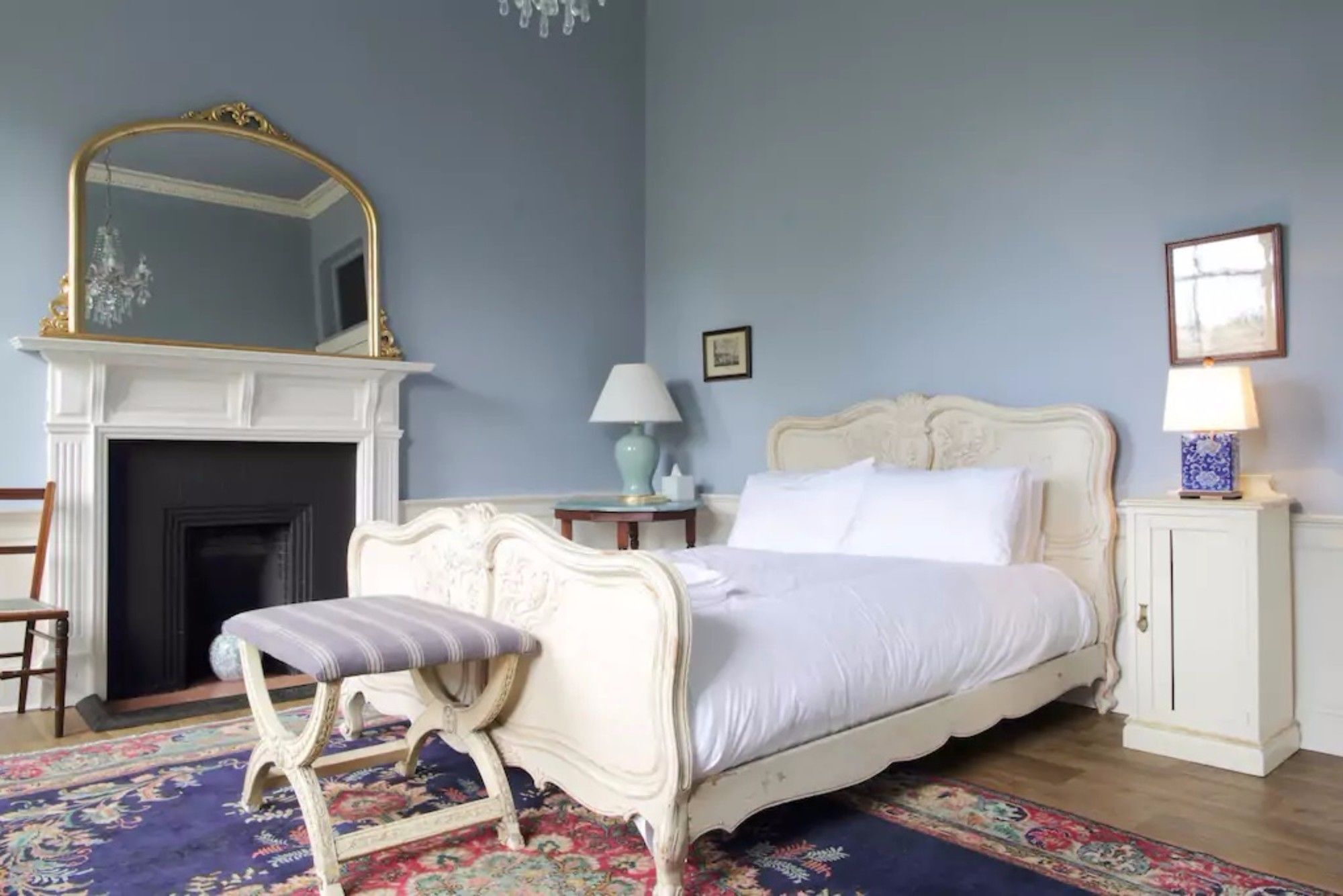 Apartment 3 Bedroom Flat In Centre Edinburgh