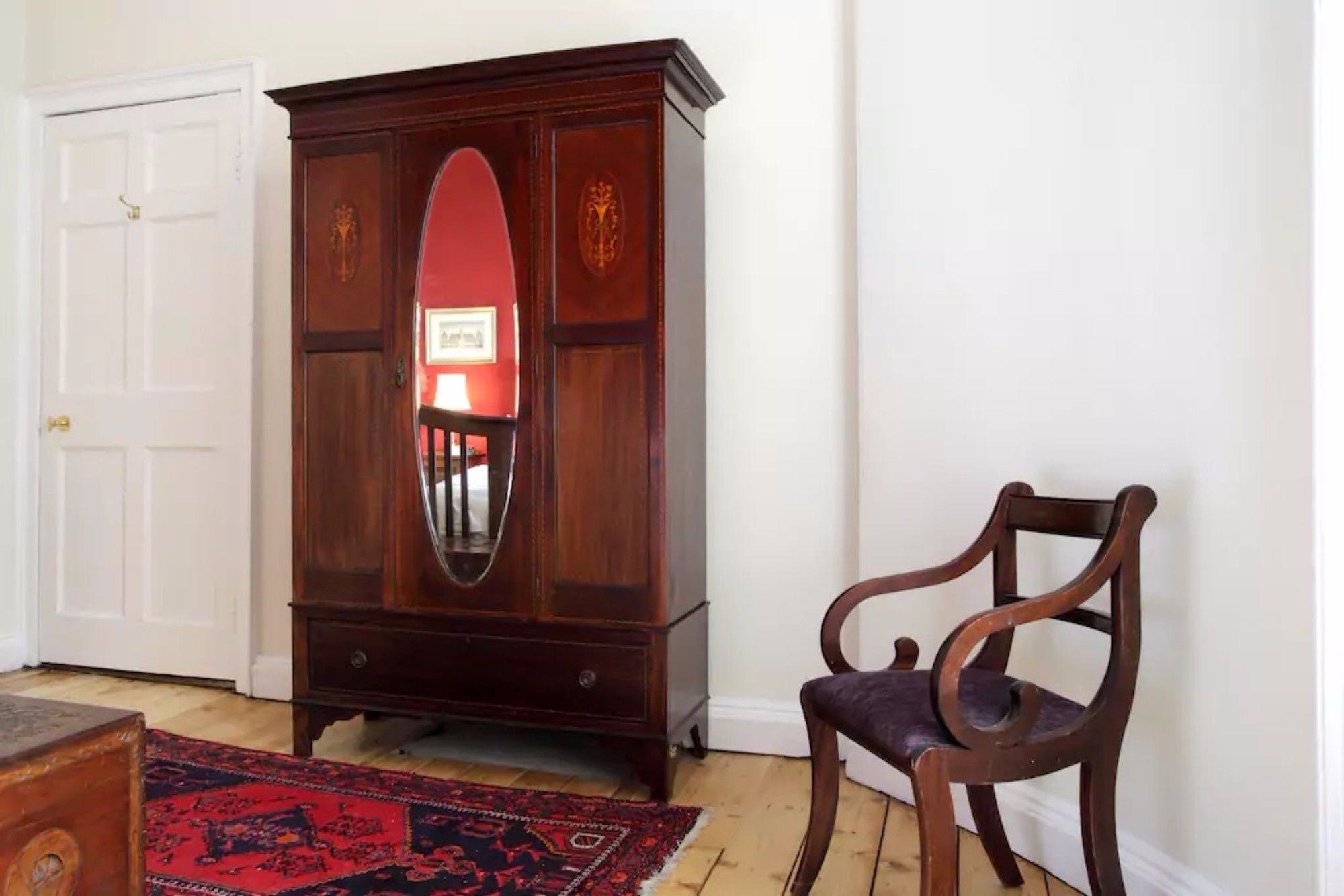 3 Bedroom Flat In Centre Apartment