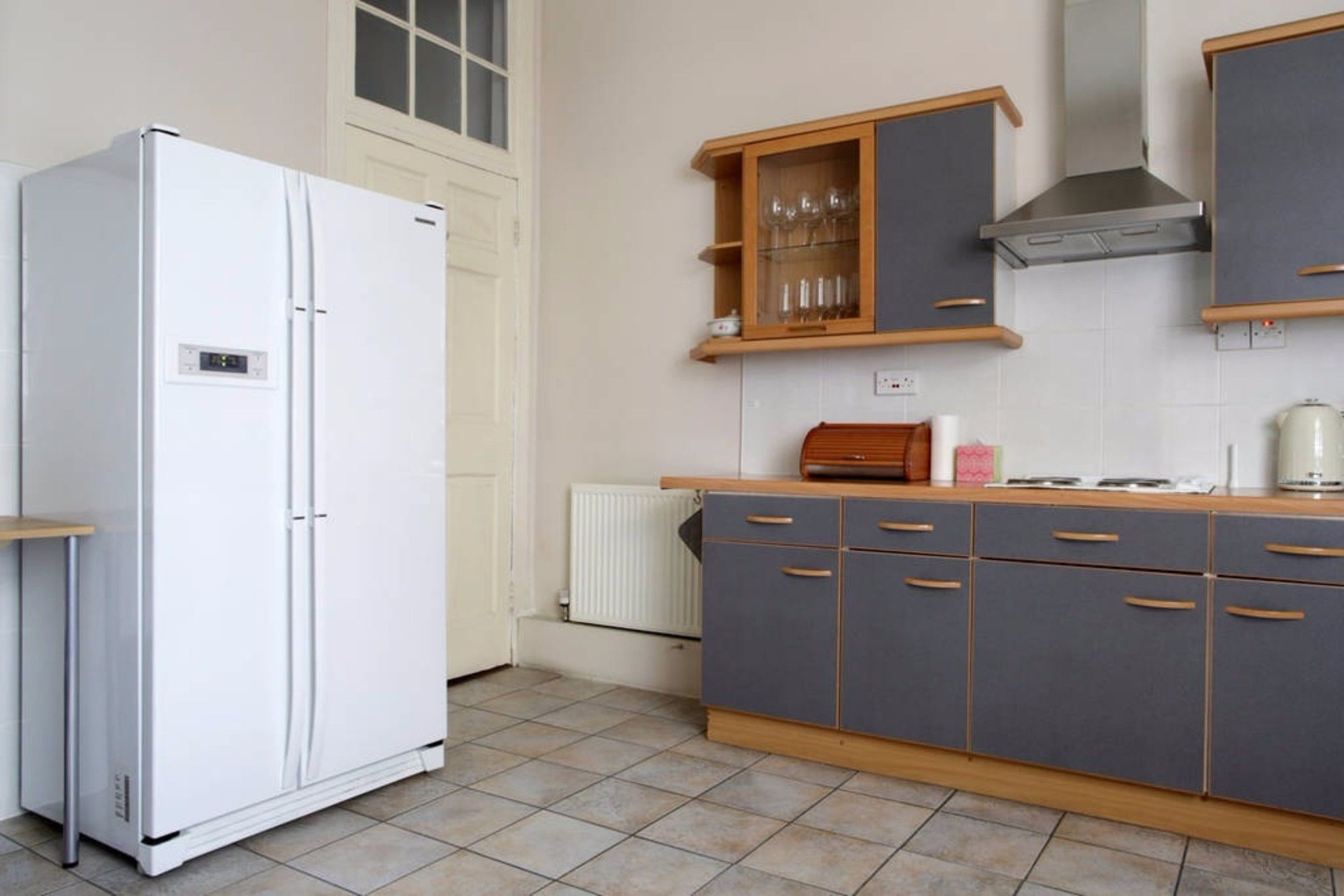 Apartment 3 Bedroom Flat In Centre