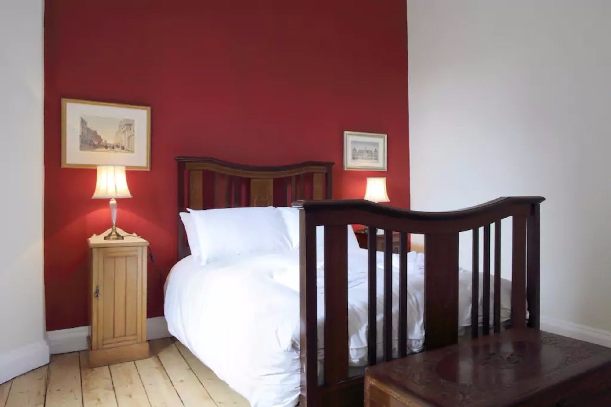 Apartment 3 Bedroom Flat In Centre *