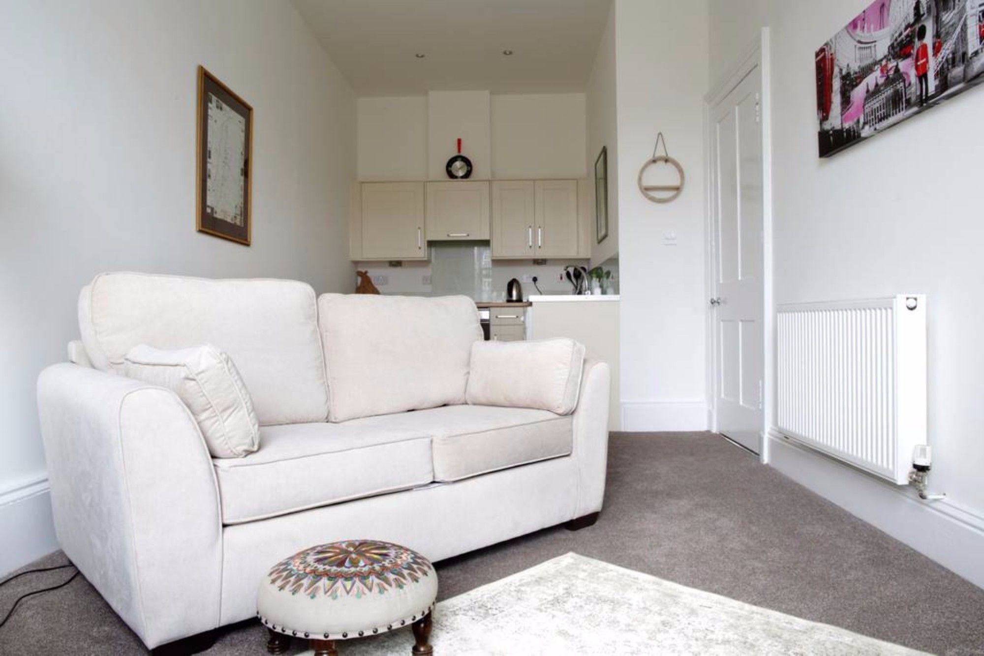 Apartment 1 Bedroom In Edinburgh's New Town Edinburgh