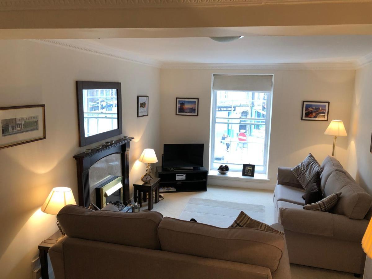 No 1 Grassmarket Old Town Apartment Edinburgh