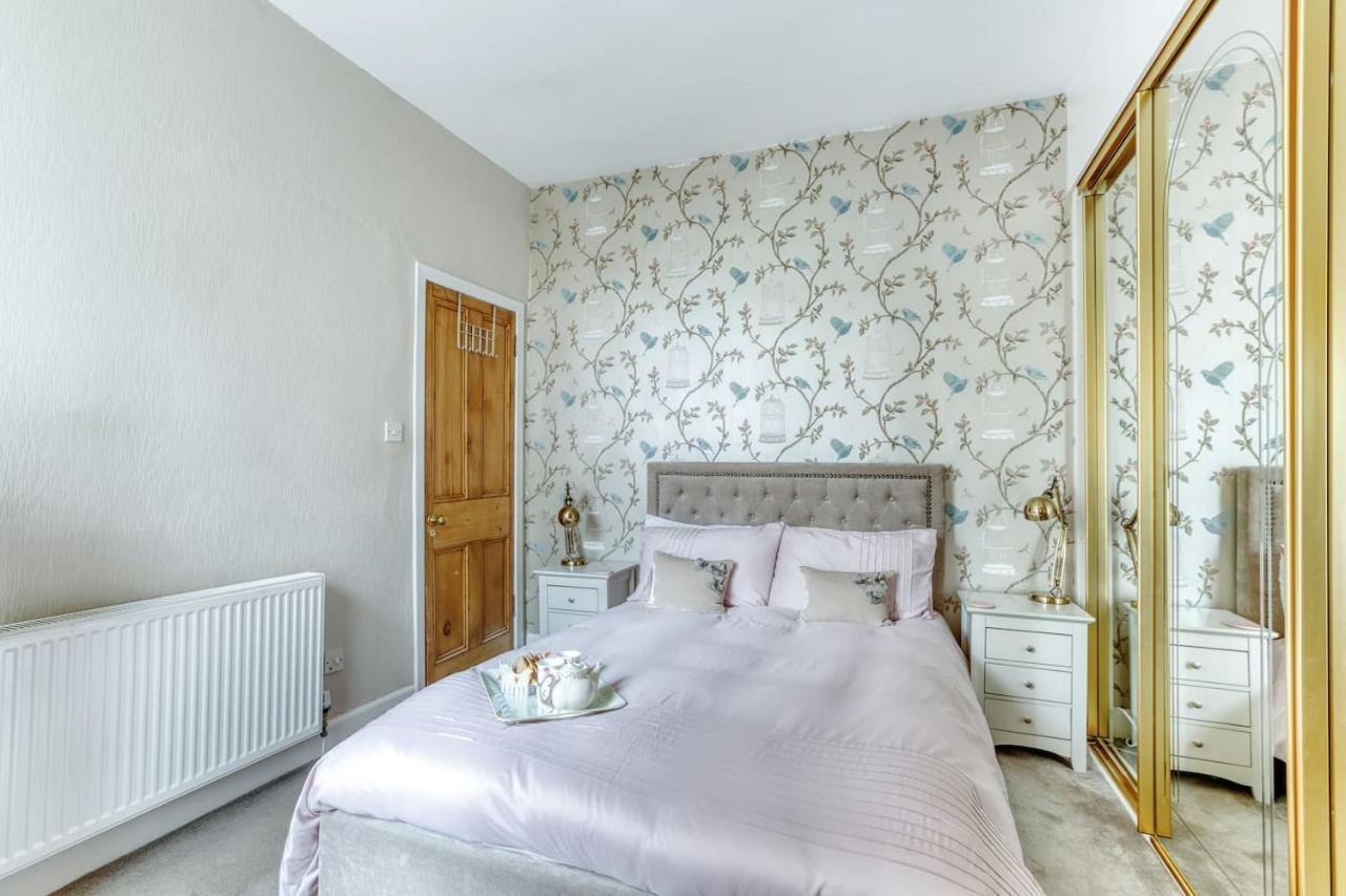 Kenmure With Garden & Parking Apartment Edinburgh