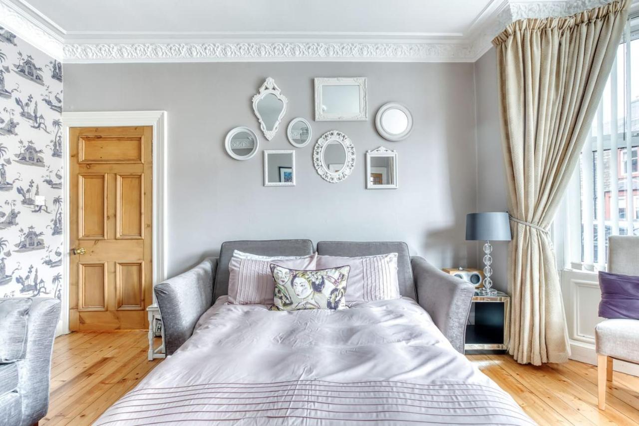 Kenmure With Garden & Parking Edinburgh