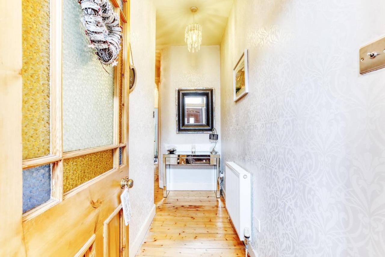 Apartment Kenmure With Garden & Parking *