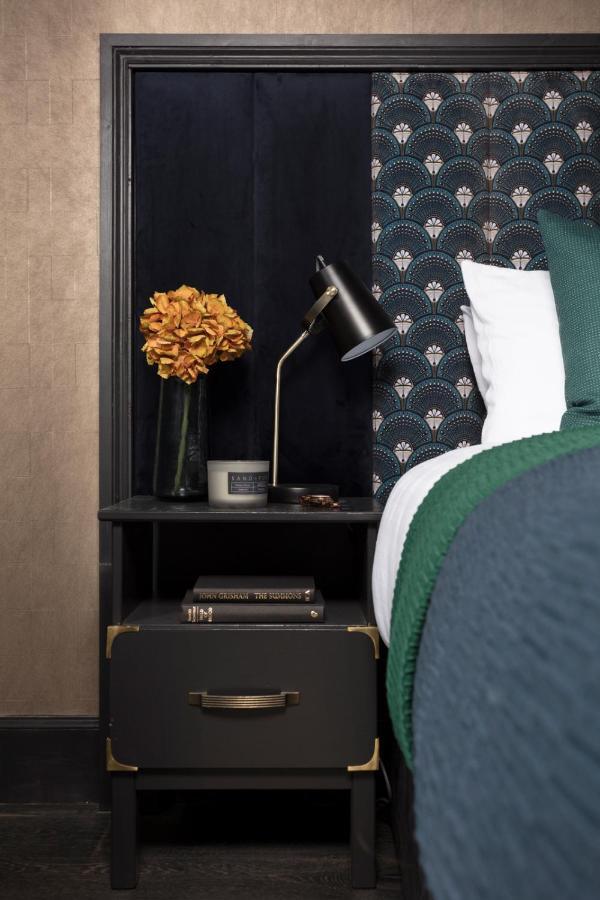 Luxury Boutique In Fashionable Stockbridge 5* Apartment Edinburgh