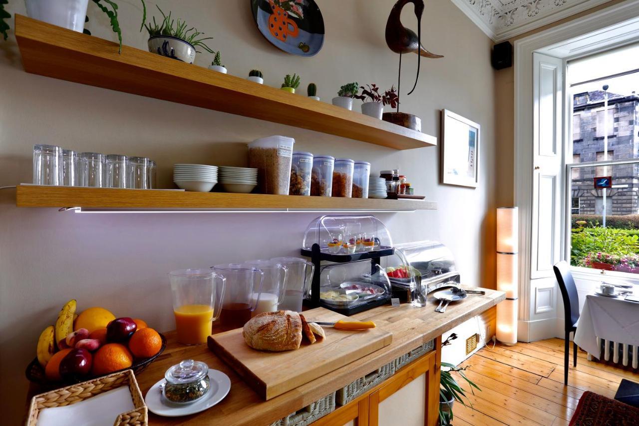 Sheridan Guest house 4*