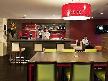 Ibis Centre Royal Mile – Hunter Square 3*