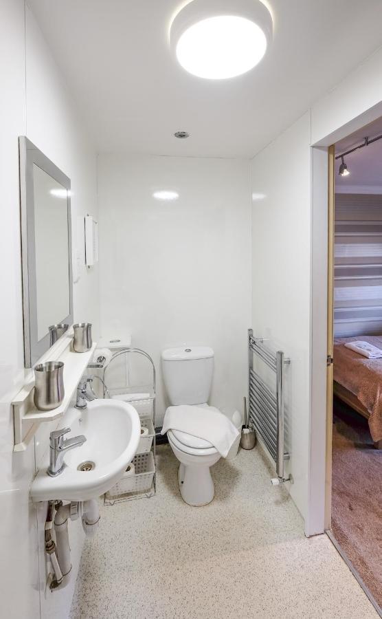 Balmore Guest house 3*