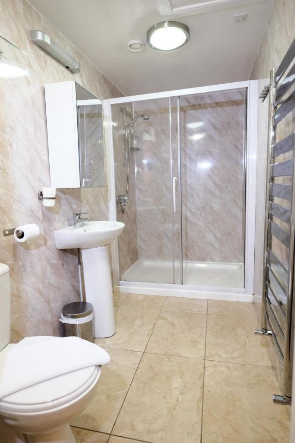 Balmore Guest house 3*
