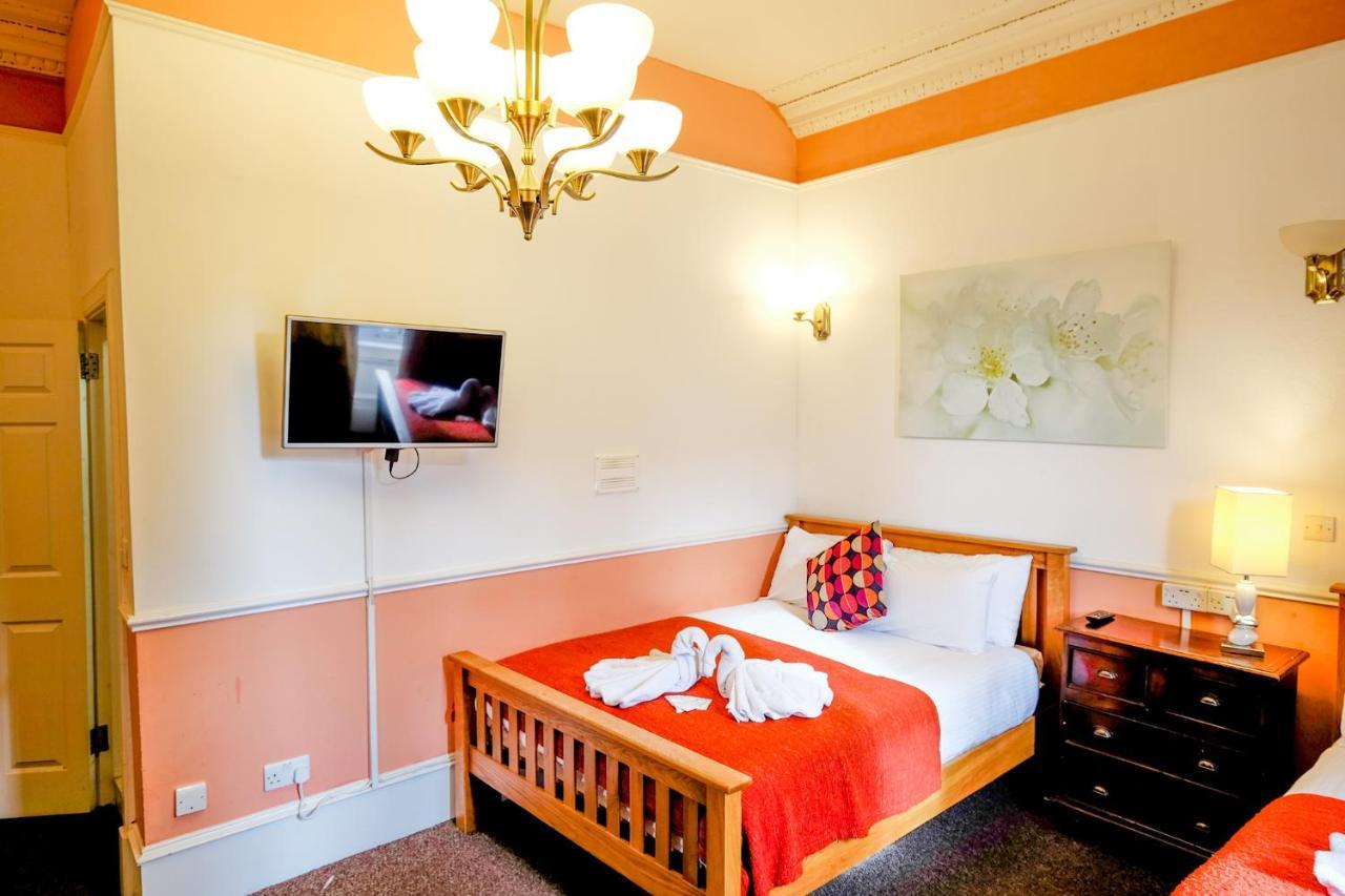 Guest house Balmore