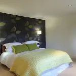 Clarendon Luxury Apartments