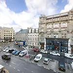 Joivy Luxury Home On George Street