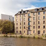 Lovely 2 Bedroom B-Listed Converted Whisky Bond
