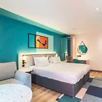 Holyrood Aparthotel