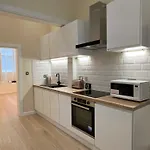 Edinburgh City Centre 1Bed Flat Near Castle & Uni