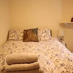3 Bedrooms Flat In Central Edinburgh Old Town Sleeps 6
