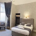 Alexander Guest House