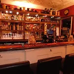 The Cedar Inn