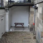 West End Apartments