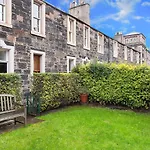 5 Mins To Princes Street - Main Door Cottage - Private Garden - New Property