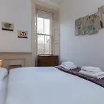 2 Bedroom Central Apartment
