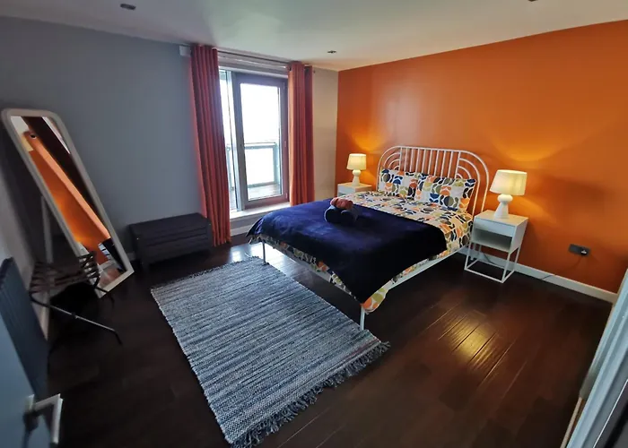 Very Large Three Bed Apartment