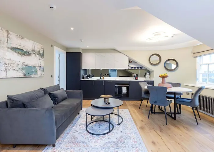 Dragon Suites Luxury Serviced Apartments At Albyn Place